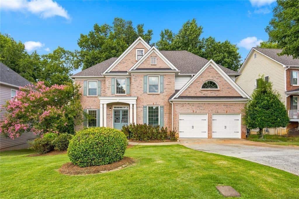 Listing photo 1