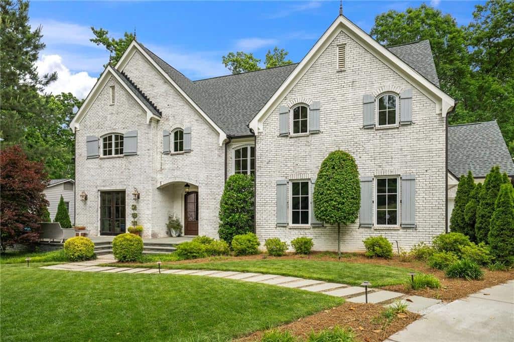 Listing photo 1
