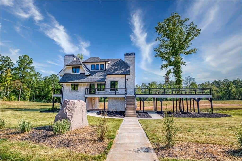Listing photo 1