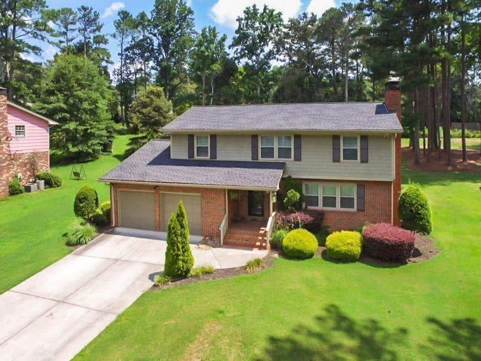 Listing photo 1