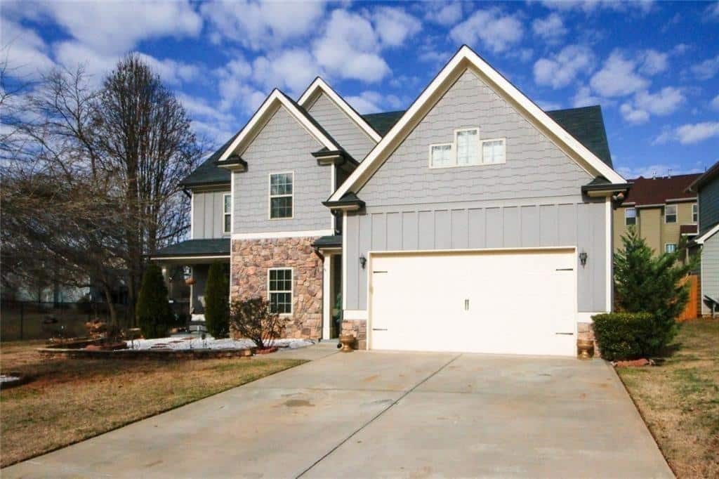 Listing photo 1