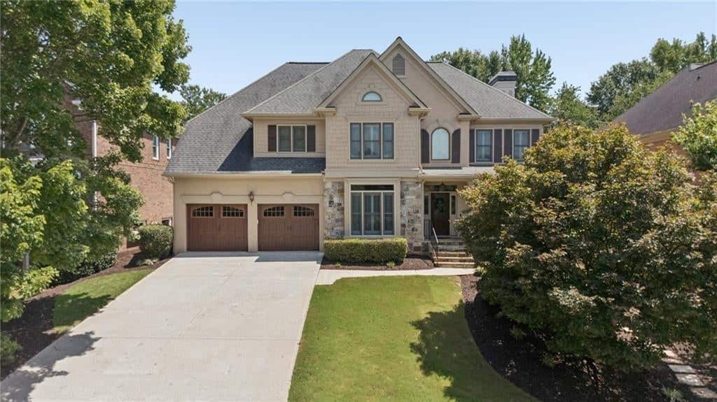 Listing photo 1