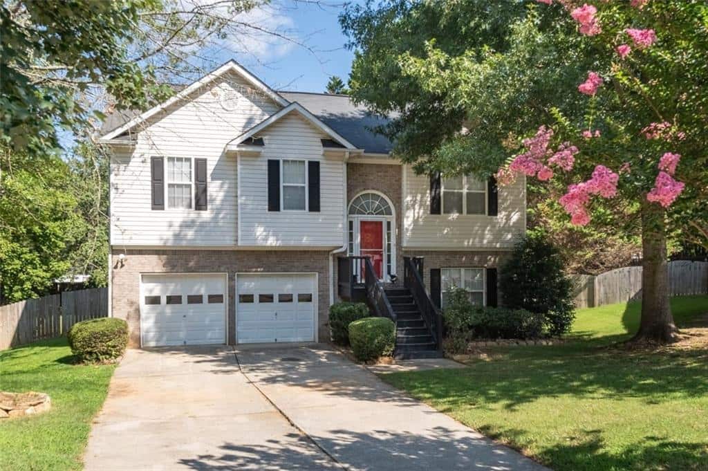 Listing photo 1