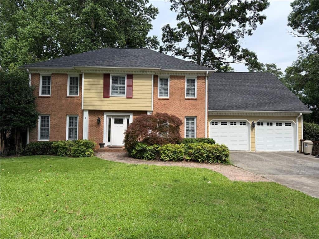Listing photo 1