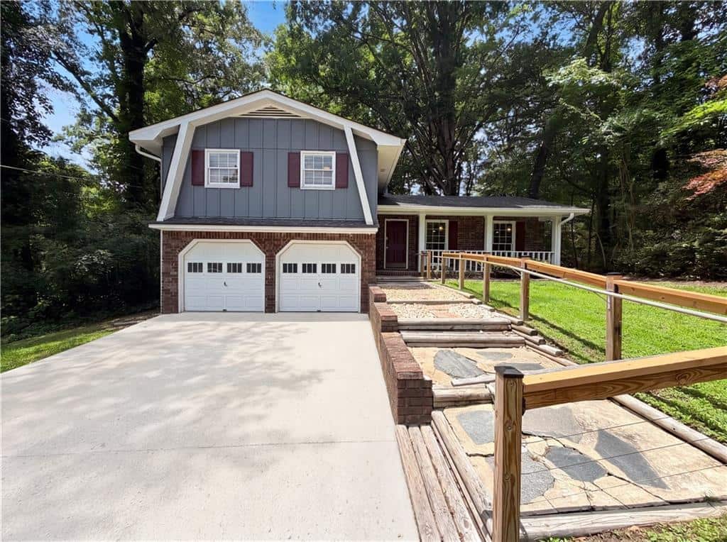 Listing photo 1