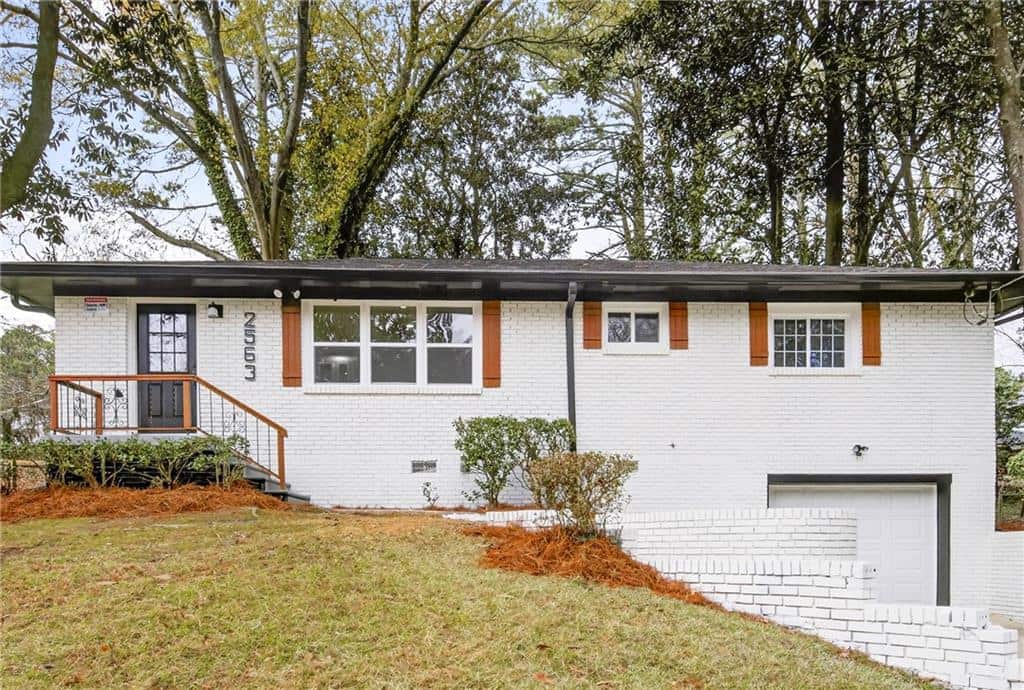 Listing photo 1