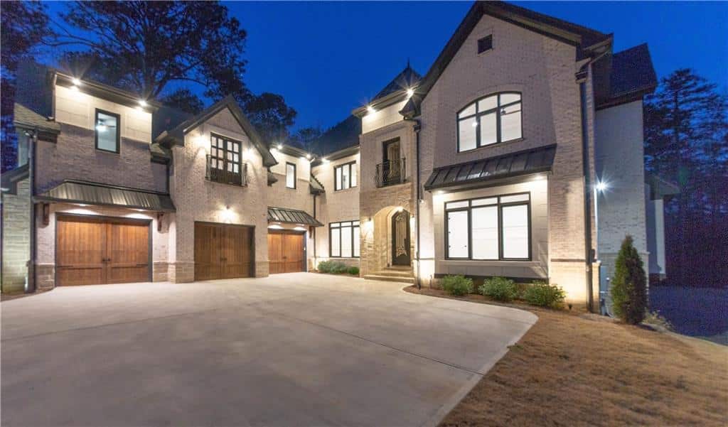 Listing photo 1