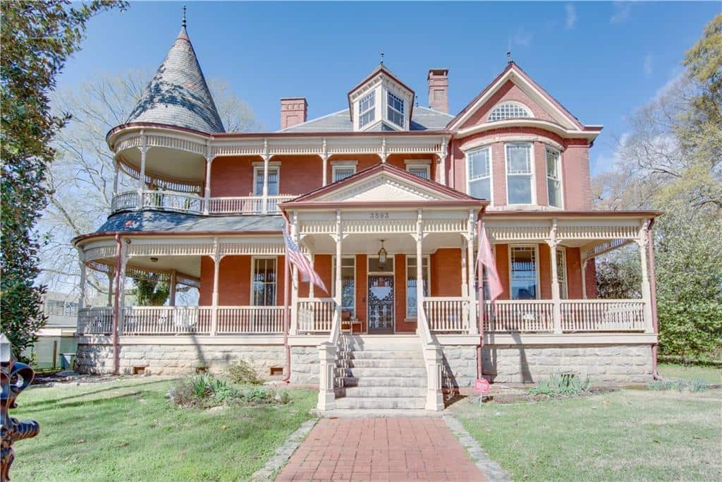 Listing photo 1