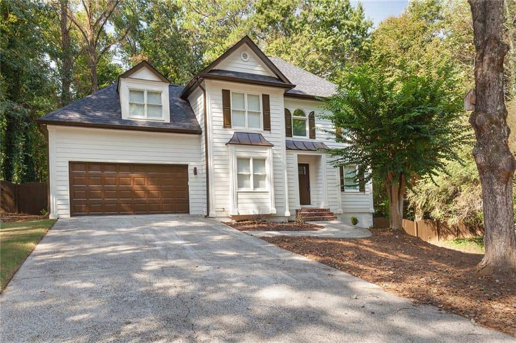 Listing photo 1