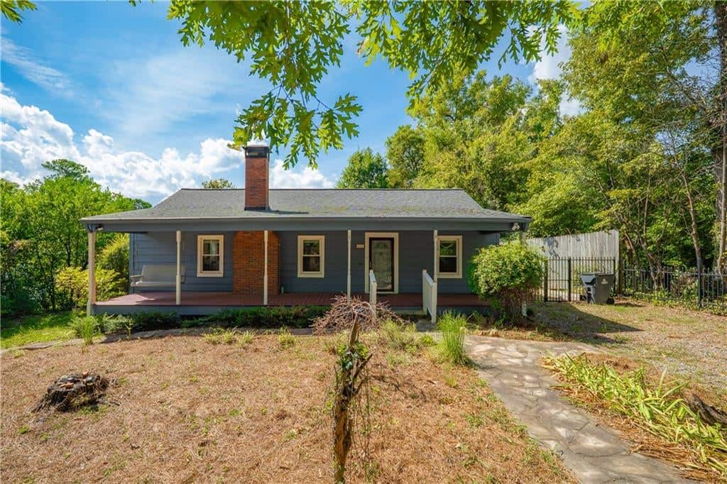 Listing photo 1