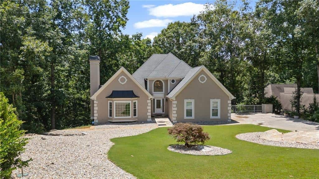 Listing photo 1