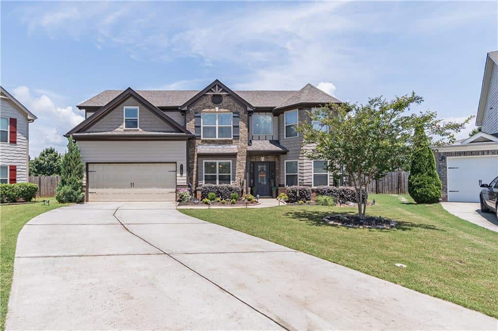 Listing photo 1