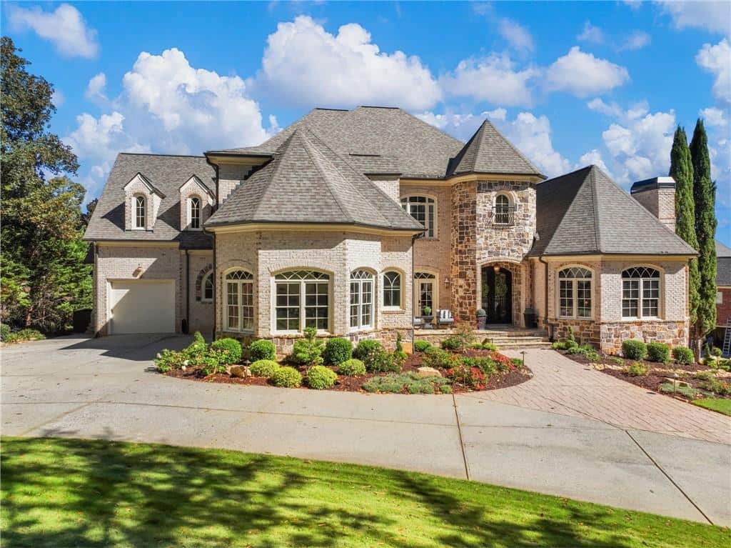 Listing photo 1