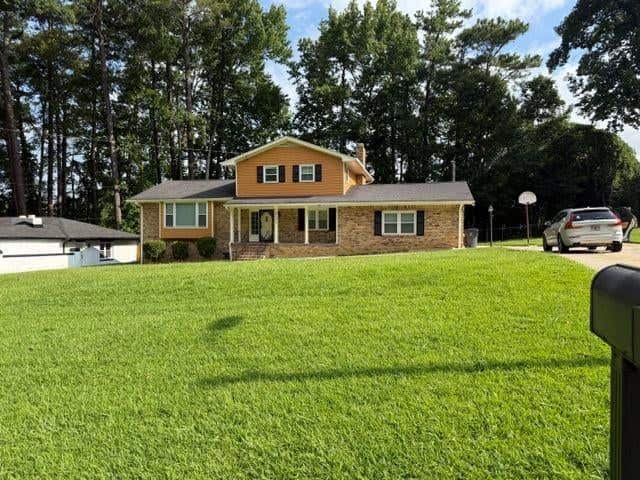 Listing photo 1