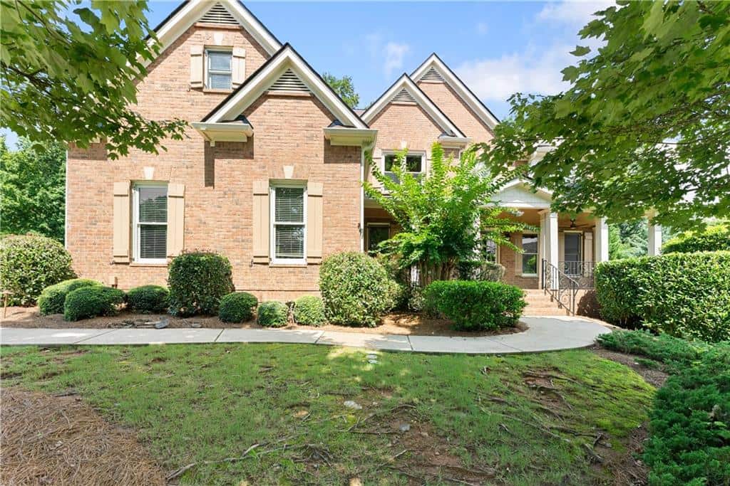 Listing photo 1