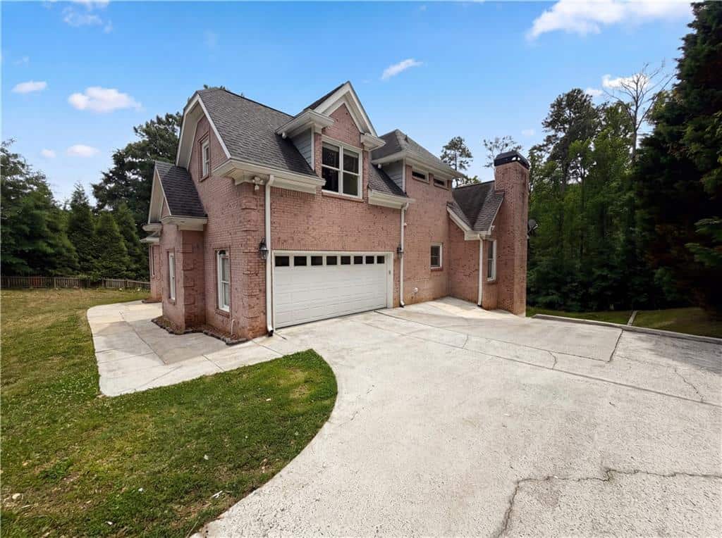 Listing photo 1