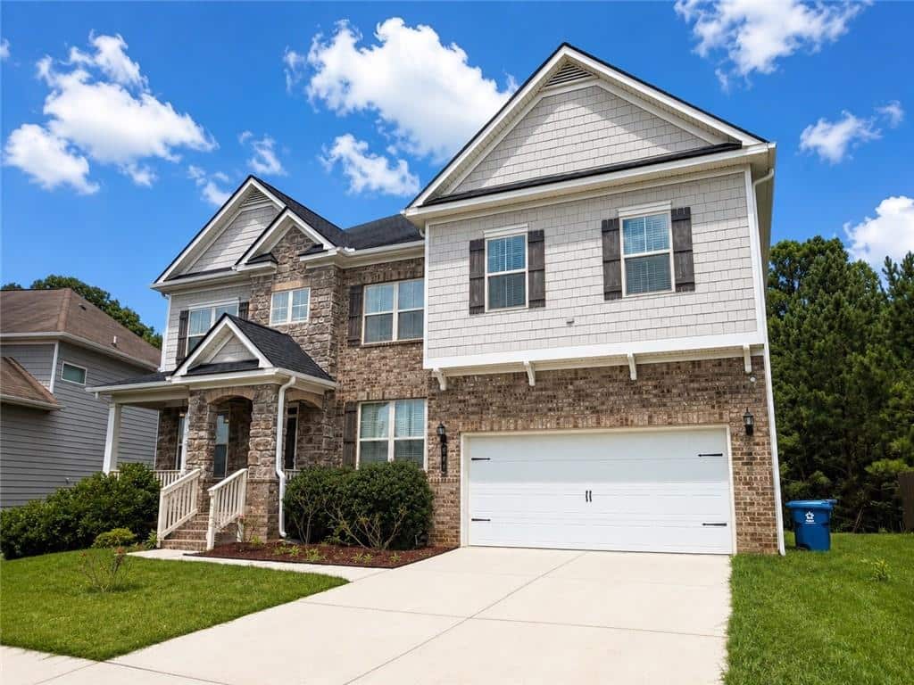 Listing photo 1