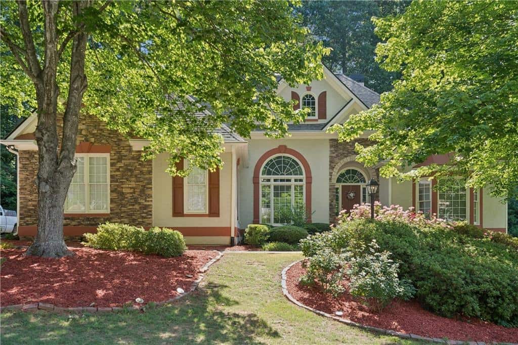 Listing photo 1