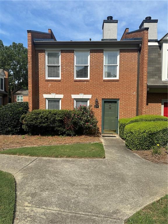 Listing photo 1