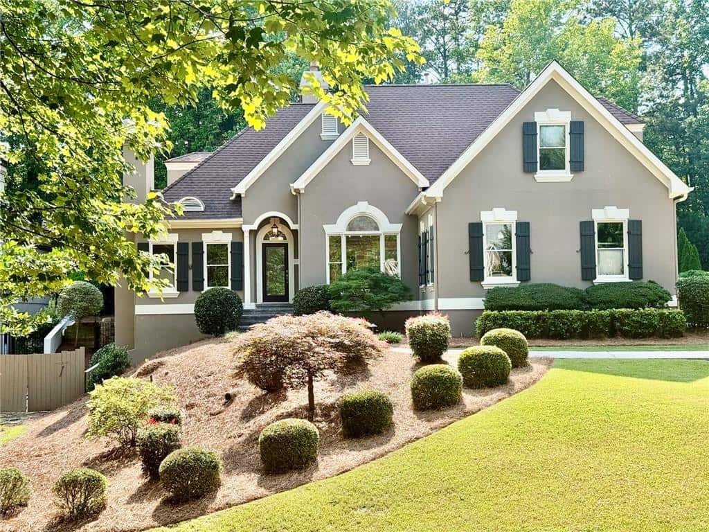 Listing photo 1