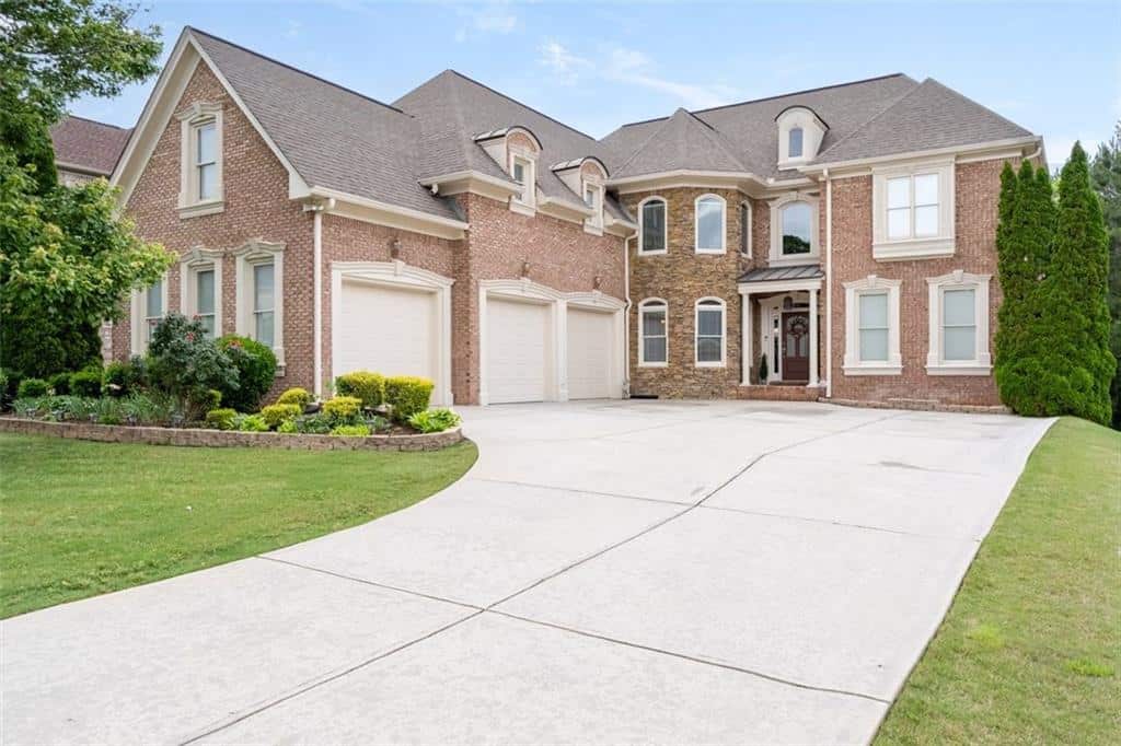 Listing photo 1