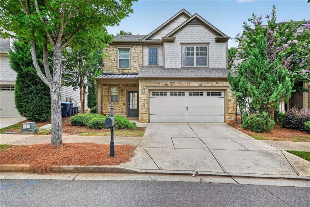 Listing photo 1