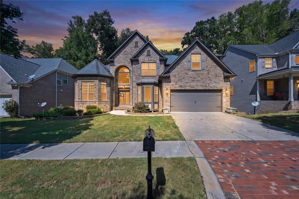 Listing photo 1