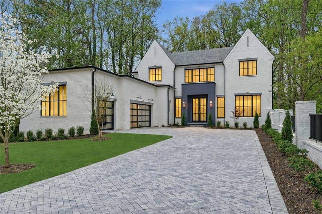 Listing photo 1