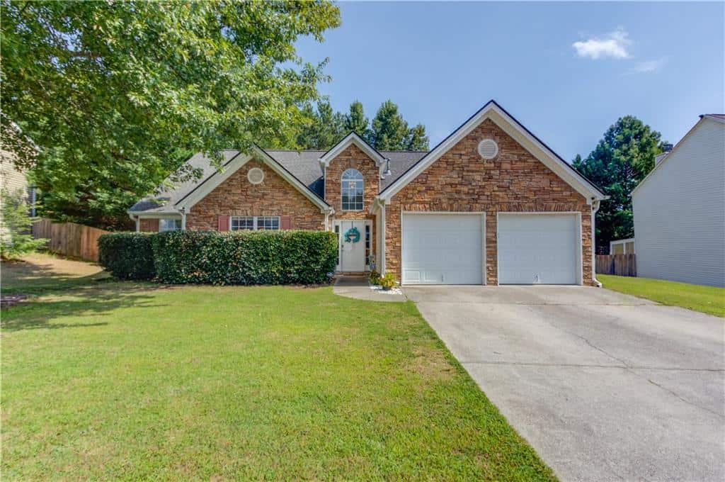 Listing photo 1