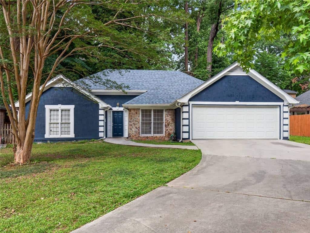 Listing photo 1