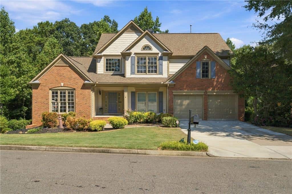 Listing photo 1