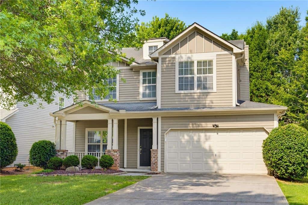 Listing photo 1