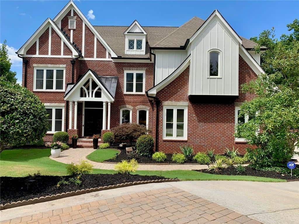 Listing photo 1