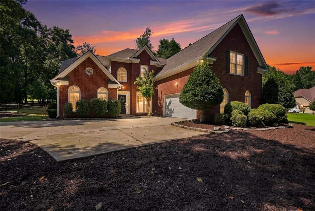Listing photo 1