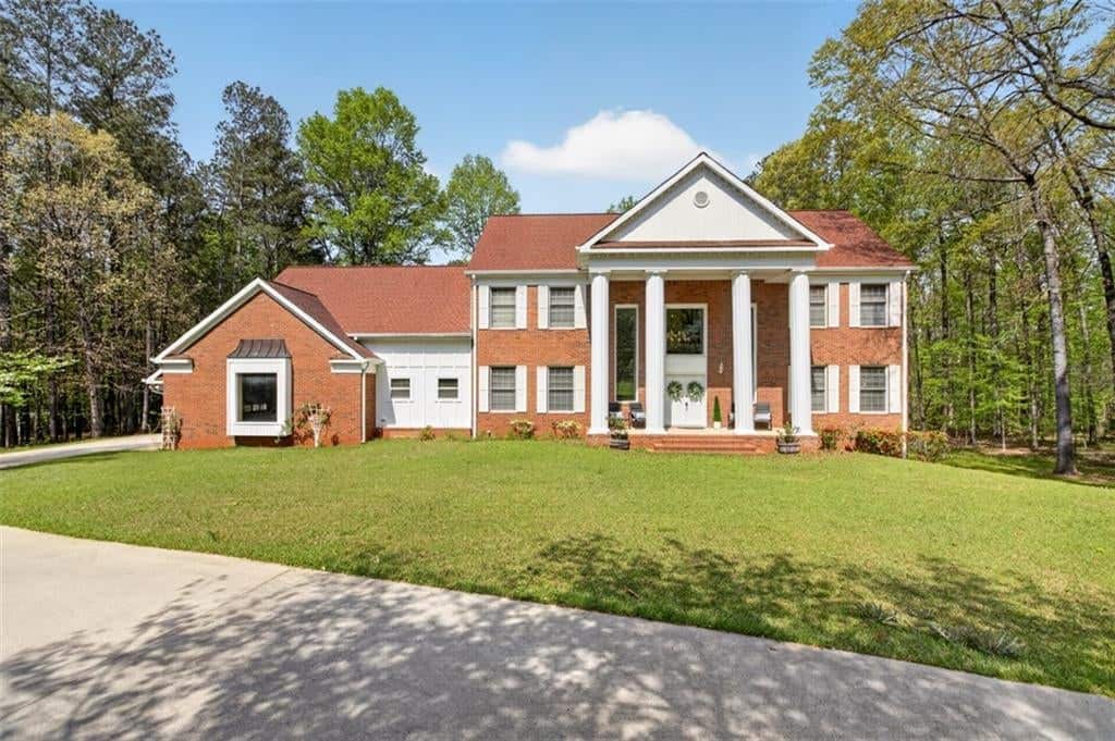 Listing photo 1