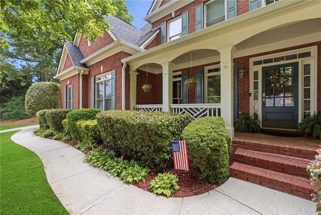 Listing photo 1
