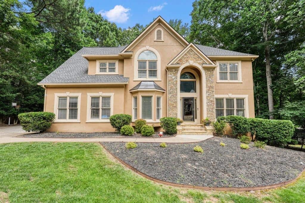 Listing photo 1