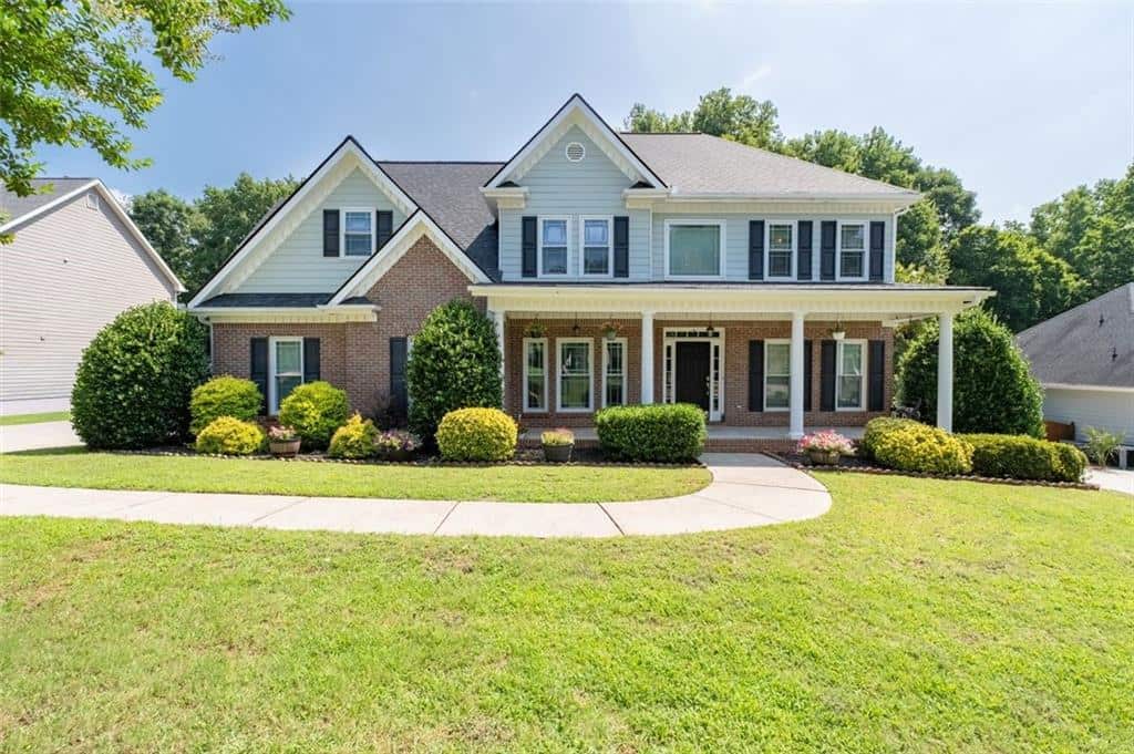 Listing photo 1