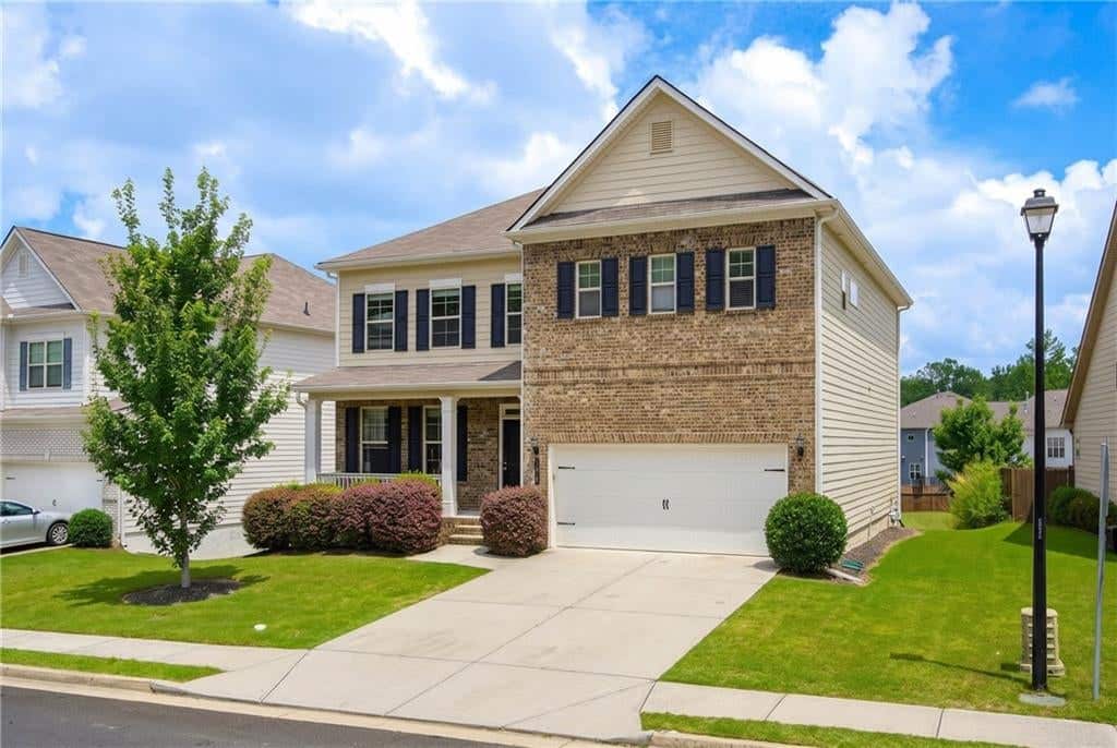 Listing photo 1