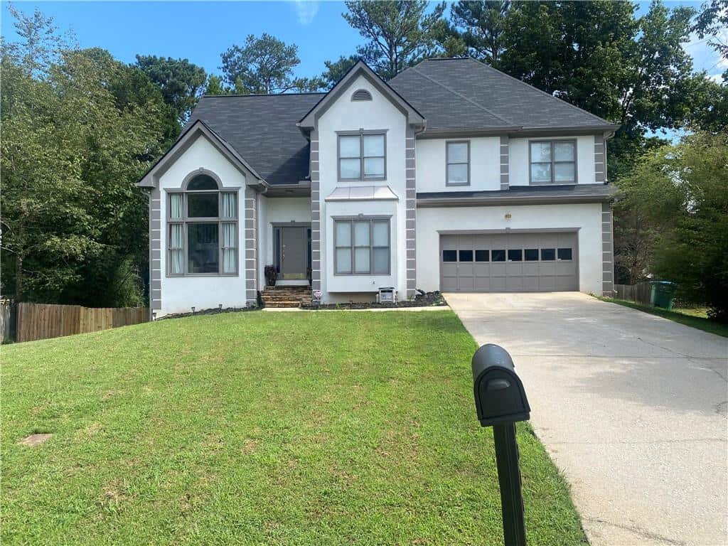 Listing photo 1