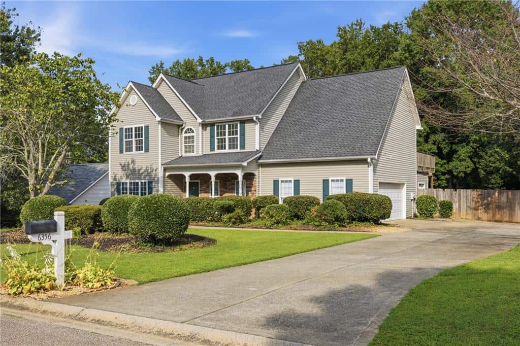 Listing photo 1