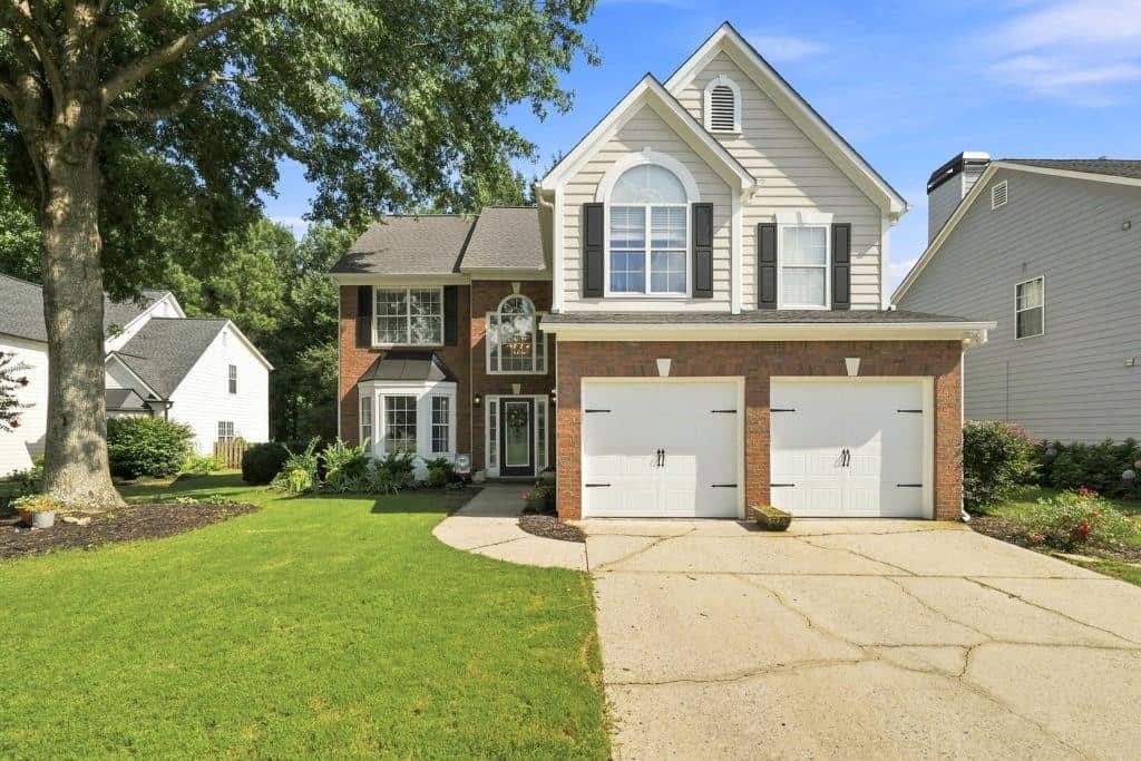 Listing photo 1