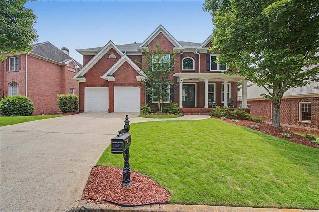 Listing photo 1