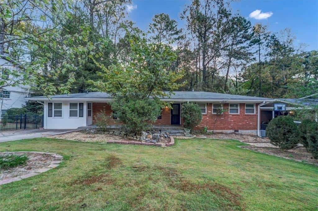 Listing photo 1