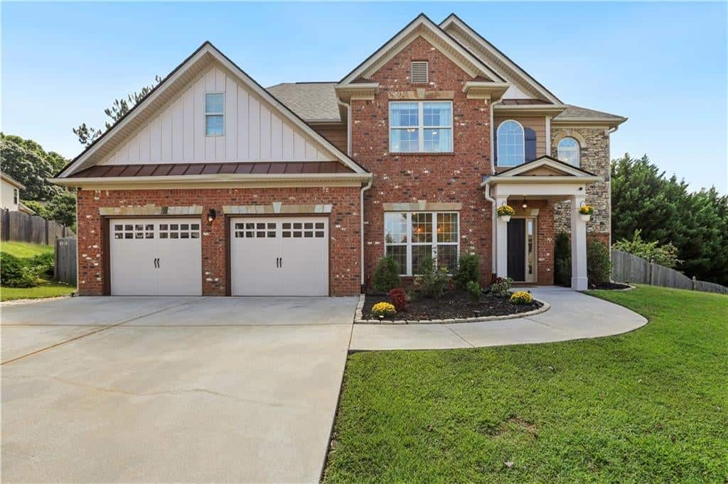 Listing photo 1