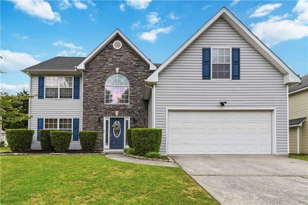 Listing photo 1