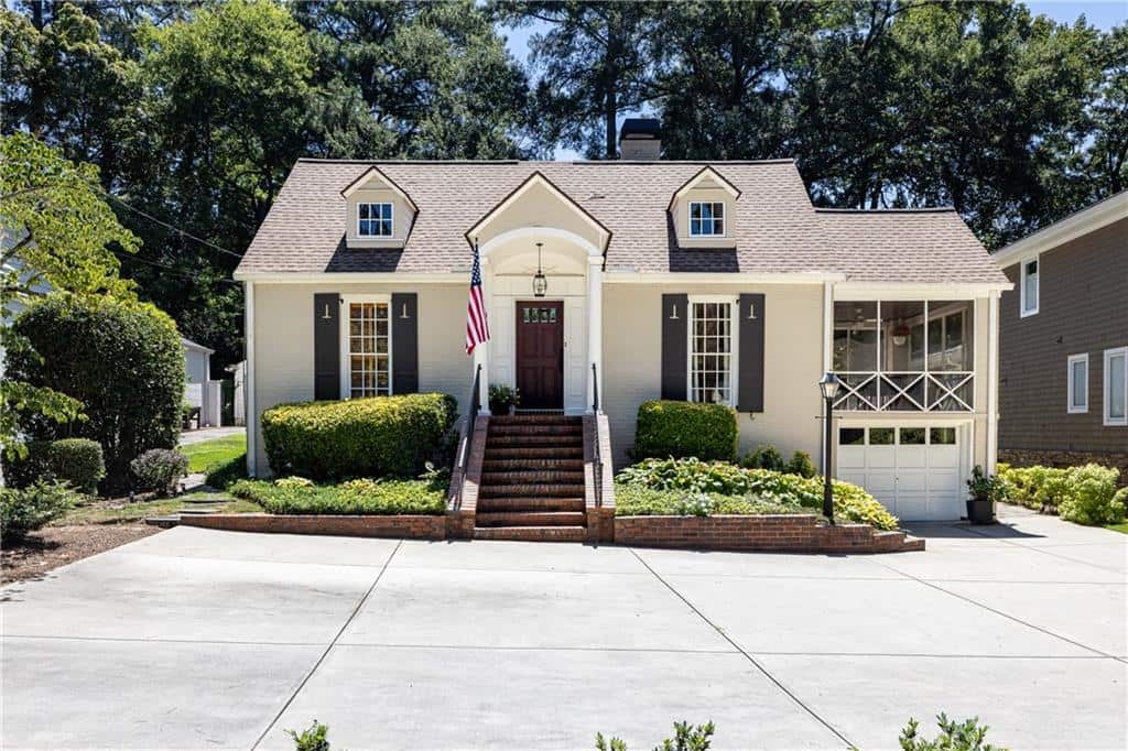 Listing photo 1