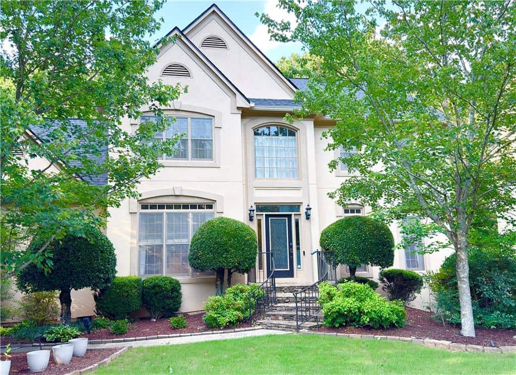 Listing photo 1