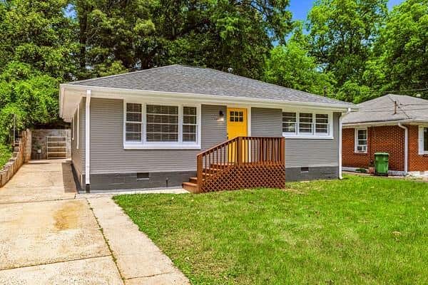 Listing photo 1