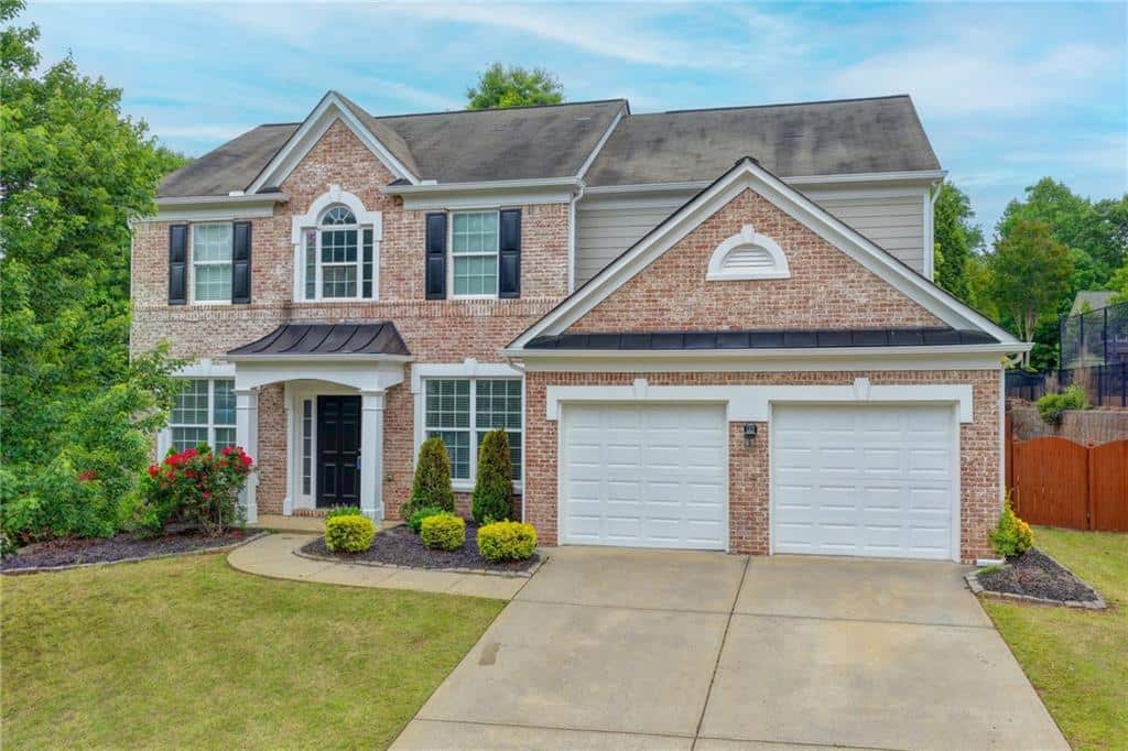 Listing photo 1
